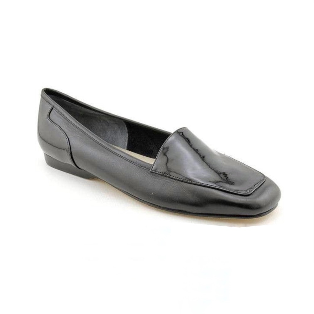 Enzo Angiolini Black Liberty Flats - Picture 2 of 13